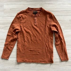 Lucky Brand Washed & Worn Long Sleeve Henley (Pumpkin)
